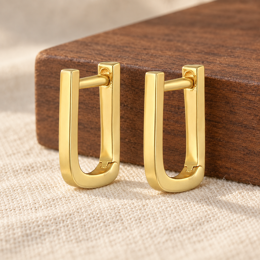 03-styled-display-walnut-gold.png
